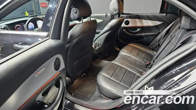 Mercedes-Benz E-Class W213 2021 Черный из Кореи, фото 4