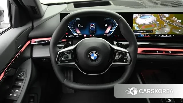 BMW 5 Series (G60) 2024 Черный из Кореи, фото 4