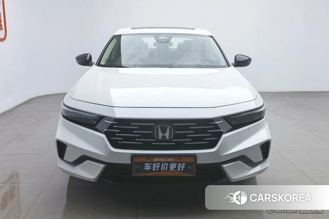 Honda Accord 2025 Белый из Китая, фото 4