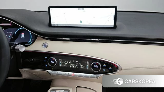 Genesis GV70 2023 Белый из Кореи, фото 4