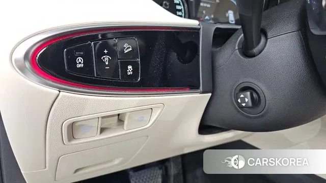 Genesis GV70 2023 Белый из Кореи, фото 4