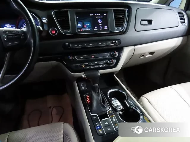 Kia The New Carnival 2019 Серый из Кореи, фото 4