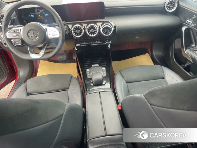 Mercedes-Benz Class A 2021 Красный из Китая, фото 4