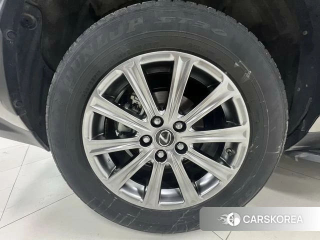 Lexus NX 2021 Серебристо-серый из Китая, фото 4