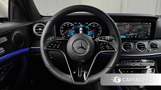Mercedes-Benz E-Class W213 2023 Белый из Кореи, фото 4