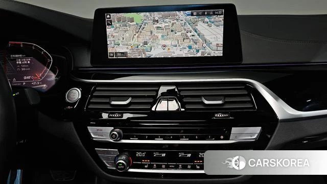 BMW 5 Series (G30) 2020 Черный из Кореи, фото 4
