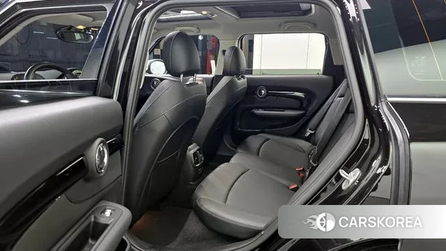 Mini Cooper Clubman 2021 Черный из Кореи, фото 4