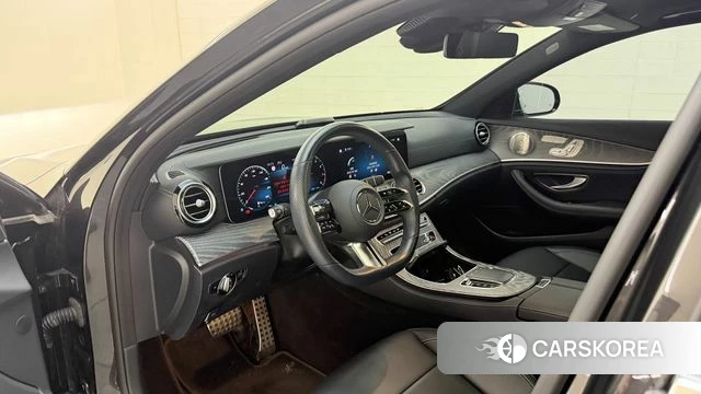 Mercedes-Benz E-Class W213 2021 Серый из Кореи, фото 4