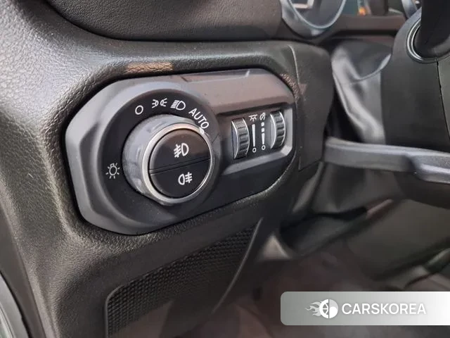 Jeep Wrangler (JL) 2023 Цвет галактики из Кореи, фото 4