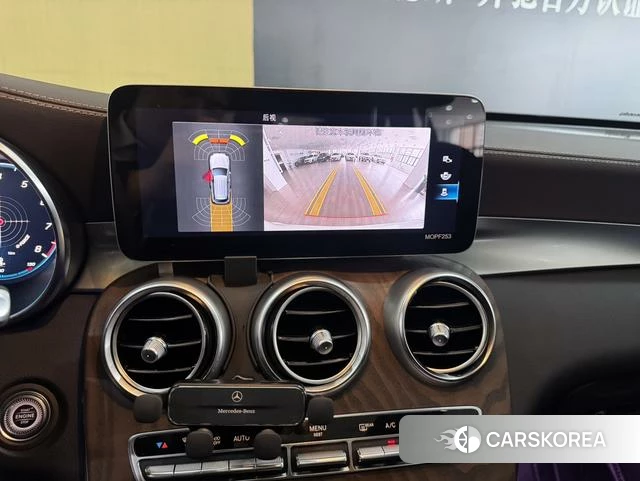 Mercedes-Benz GLC 2021 Белый из Китая, фото 4