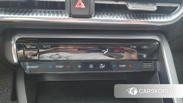 Kia K5 3rd generation 2021 Серый из Кореи, фото 4
