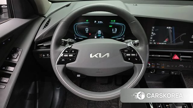 Kia Di Ol Nu Niro 2023 Белый из Кореи, фото 4
