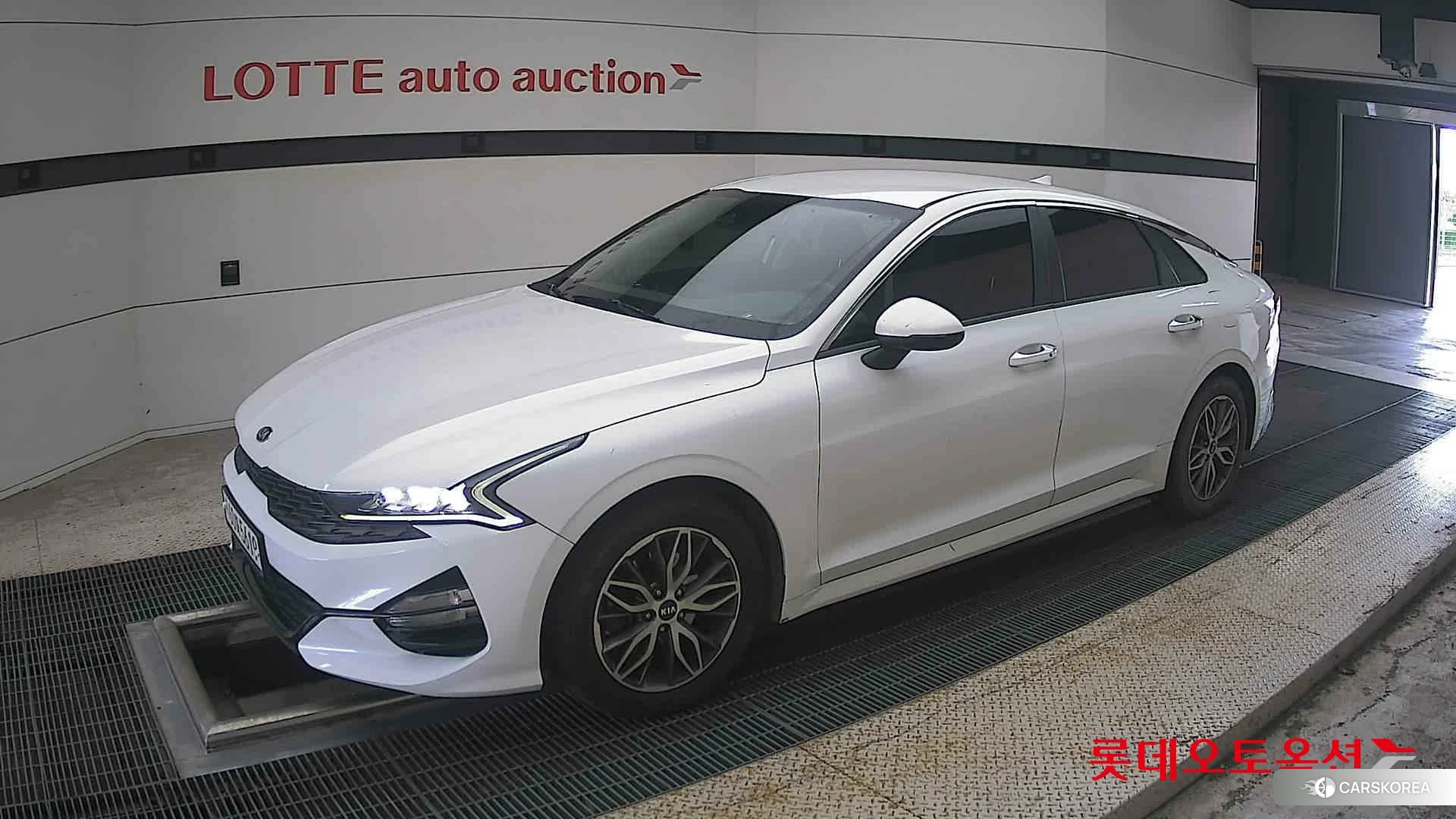 Kia K5 2021 Snow White Pearl (optional) из Кореи, фото 4
