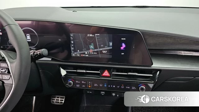 Kia Di Ol Nu Niro 2022 Белый из Кореи, фото 4
