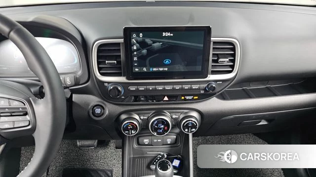 Hyundai Venue 2024 Серебристо-серый из Кореи, фото 4