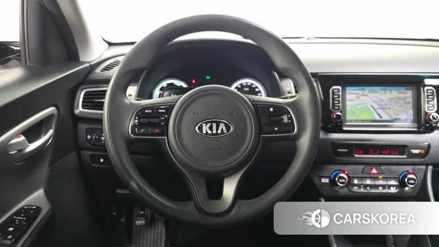 Kia Niro 2018 Белый из Кореи, фото 4