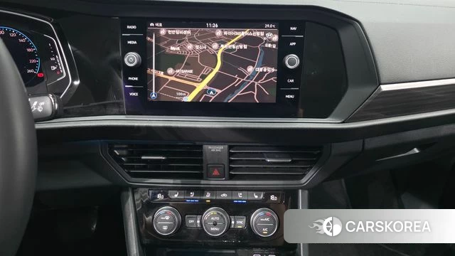 Volkswagen 7th Generation of Jetta 2022 Белый из Кореи, фото 4