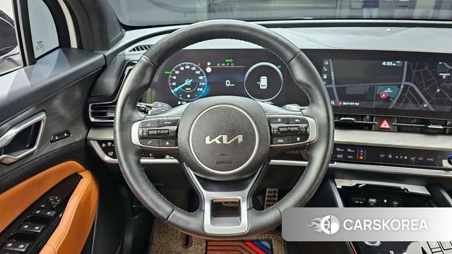 Kia Sportage 5th Generation Hybrid 2023 Белый из Кореи, фото 4