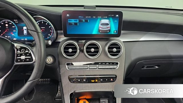 Mercedes-Benz GLC-Class X253 2023 Белый из Кореи, фото 4