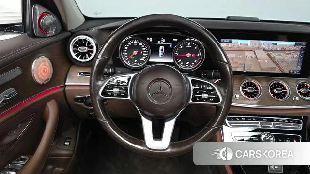 Mercedes-Benz E-Class W213 2019 Белый из Кореи, фото 4