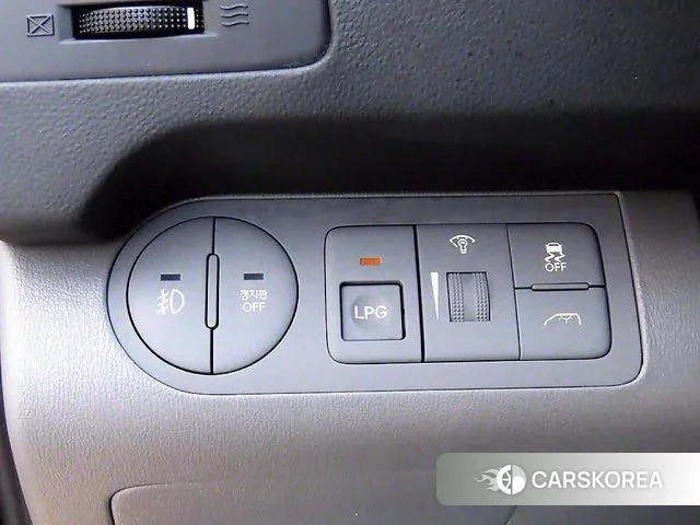 Hyundai The New Grand Starex 2019 Желтый из Кореи, фото 4