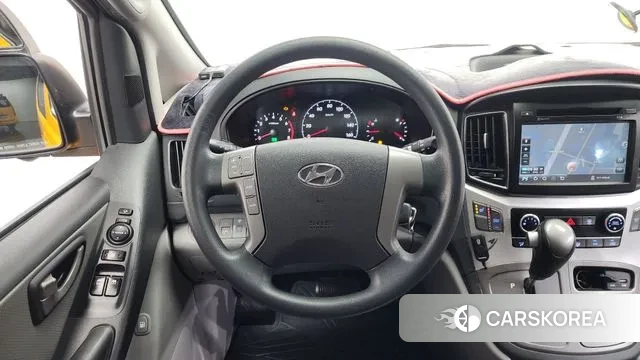 Hyundai The New Grand Starex 2019 Желтый из Кореи, фото 4