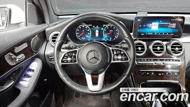 Mercedes-Benz GLC-Class X253 2020 Белый из Кореи, фото 4