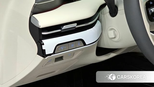 Genesis Electrified G80 (RG3) 2025 Белый из Кореи, фото 4