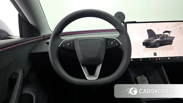 Tesla Model 3 2025 Серый из Кореи, фото 4
