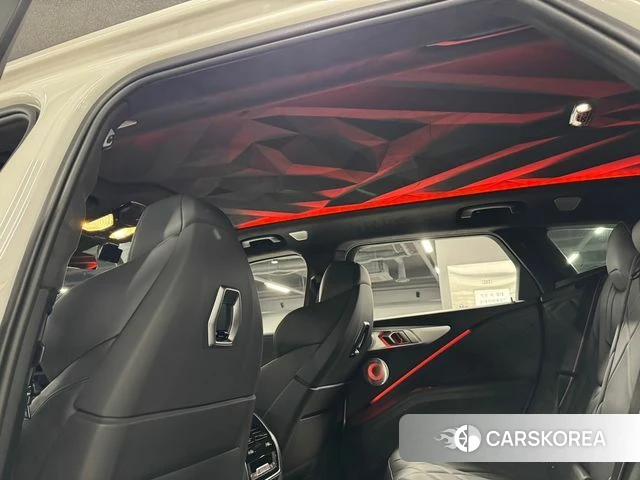 BMW XM (G09) 2023 Белый из Кореи, фото 4