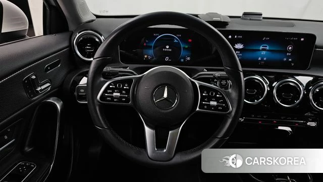 Mercedes-Benz A-Class W177 2020 Белый из Кореи, фото 4
