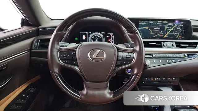 Lexus ES300h 7th generation 2021 Песочный из Кореи, фото 4