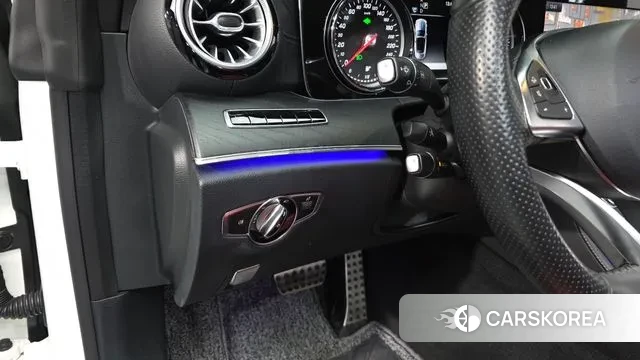 Mercedes-Benz E-Class W213 2018 Белый из Кореи, фото 4