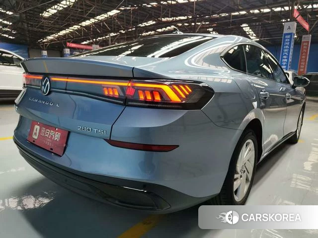 Volkswagen Lingdu 2023 Синий из Китая, фото 4
