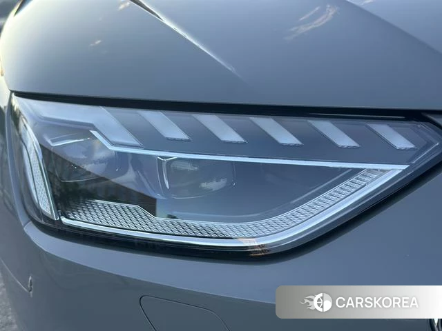 Audi S4 2022 Темно-серый из Китая, фото 4