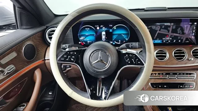 Mercedes-Benz E-Class W213 2021 Серебряный из Кореи, фото 4