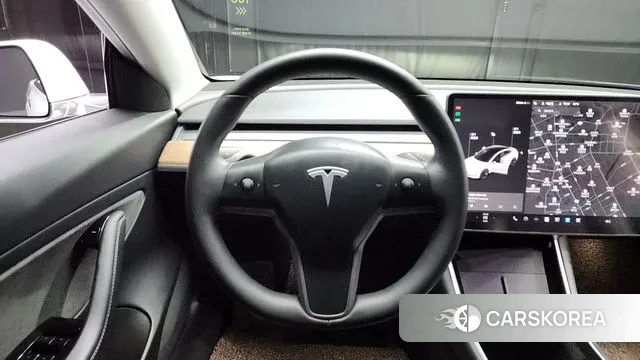 Tesla Model 3 2020 Белый из Кореи, фото 4