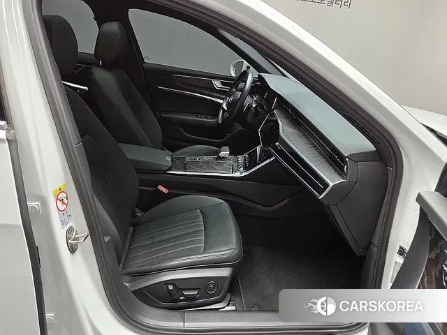 Audi A6 (C8) 2022 Белый из Кореи, фото 4