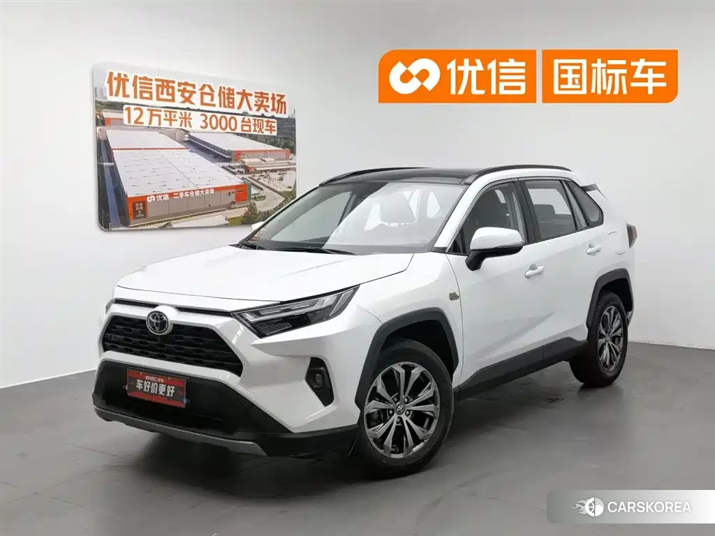 Toyota RAV4 2023 Белый из Китая, фото 4