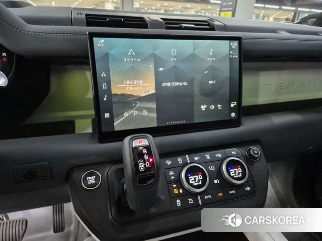 Land Rover Defender (L663) 2025 Серый из Кореи, фото 4