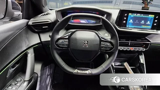 Peugeot e-2008 second generation 2023 Серебряный из Кореи, фото 4