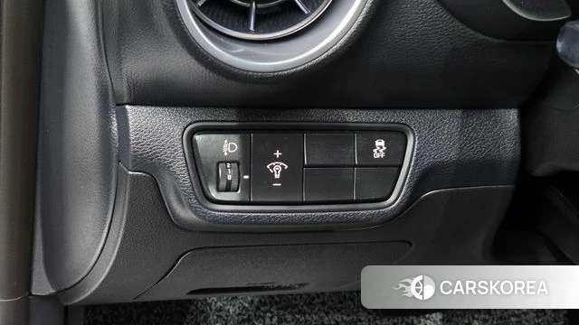 Kia The New K3 2nd generation 2022 Белый из Кореи, фото 4