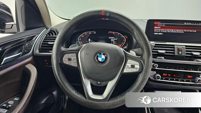 BMW X4 (G02) 2021 Черный из Кореи, фото 4