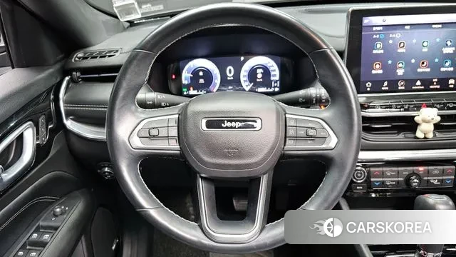 Jeep Compass 2nd Generation 2022 Черный из Кореи, фото 4