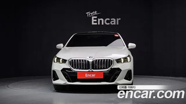 BMW 5 Series (G60) id 2668067 из Кореи 4