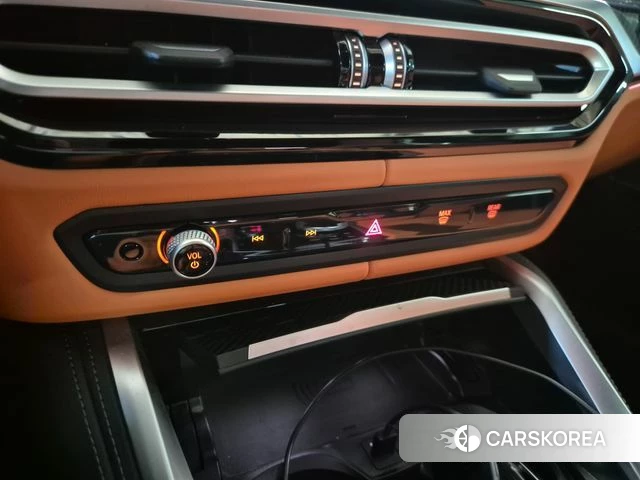 BMW M3 (G80) 2024 Белый из Кореи, фото 4