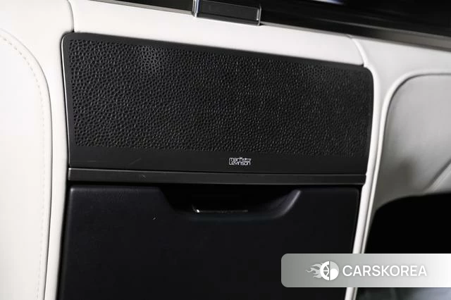 Lexus LM 2021 Белый из Китая, фото 4