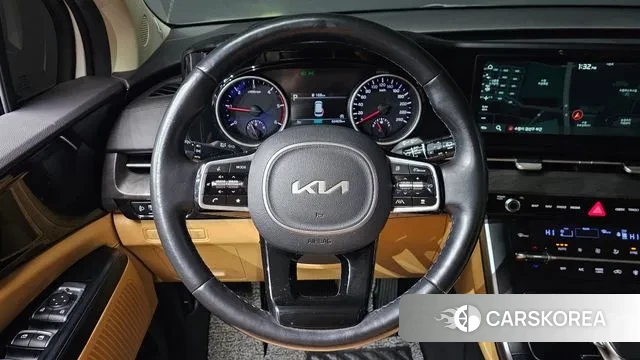 Kia Carnival 4th generation 2021 Белый из Кореи, фото 4