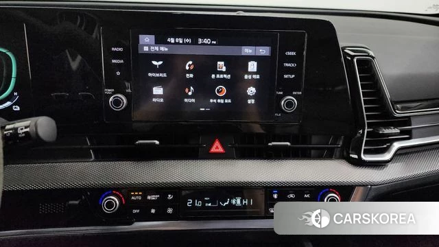 Kia Sportage 5th Generation Hybrid 2022 Белый из Кореи, фото 4