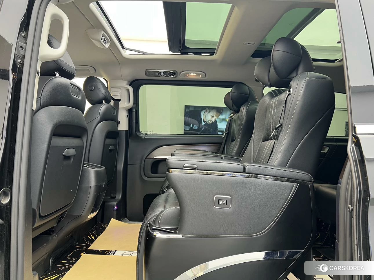 Mercedes-Benz V-class 2021 Черный из Китая, фото 4